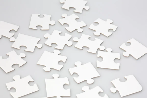 Jigsaw puzzle parçaları rasgele yerleştirilmesi — Stok fotoğraf