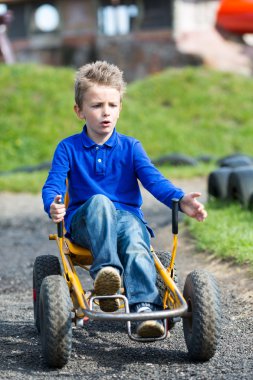 Çocuk sürüş ay buggy