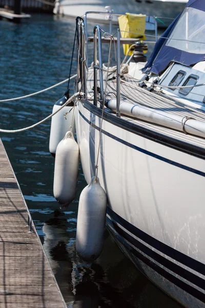 Bumpers on boat — Stock Photo, Image