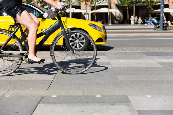Bisiklet ve taksi