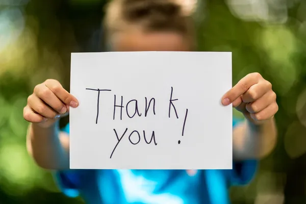 Boy with Thank You sign — Stock Photo, Image