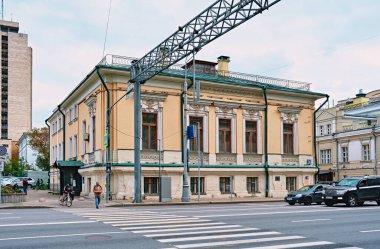 Luka İvanoviç Dolgov 'un 1770' te klasik tarzda inşa edilen mülkü, mimar Vasily Bazhenov, mimarlık abidesi: Moskova, Rusya - 13 Eylül 2021