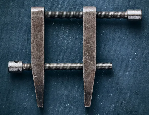 Old High Powered Screw Clamp Close — Stock Photo, Image