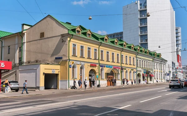 Centro Negocios Multifuncional Antiguo Edificio Construido 1880 Calle Spartakovskaya Hito —  Fotos de Stock