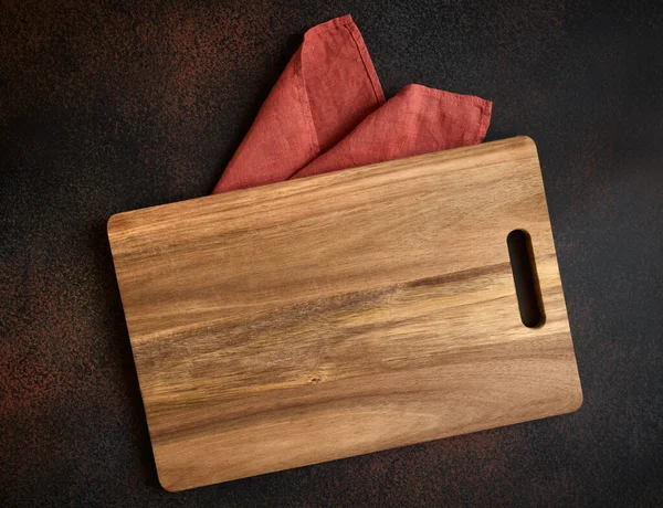 Cutting Board Orange Kitchen Linen Towel Dark Kitchen Table Top — Stock Photo, Image