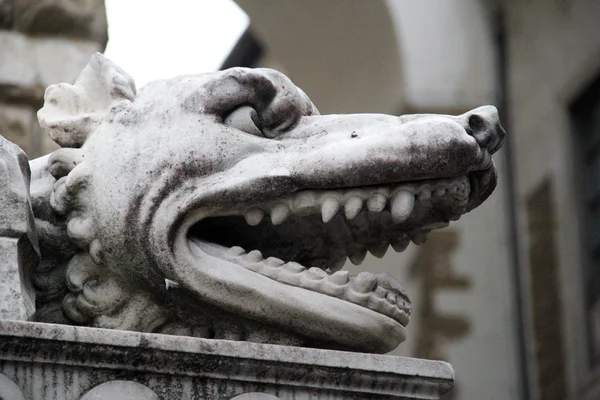 Cerberus statue (Hercule and Cacus), Florence, Italy — Stock Photo, Image
