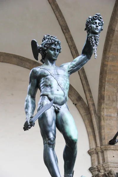 Perseo with the head of Medusa by Benvenuto Cellini in Florence, Italy — Stock Photo, Image