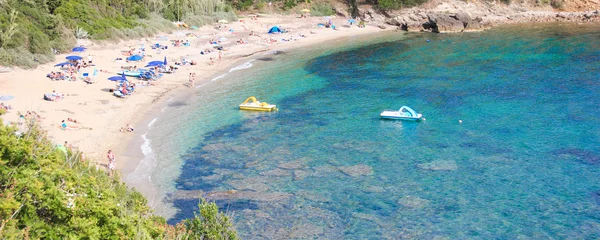 Sant Andrea Cove, Isla de Elba, Italia — Foto de Stock