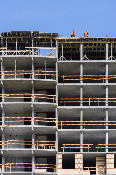 Construction of a residential building — Stock Photo, Image