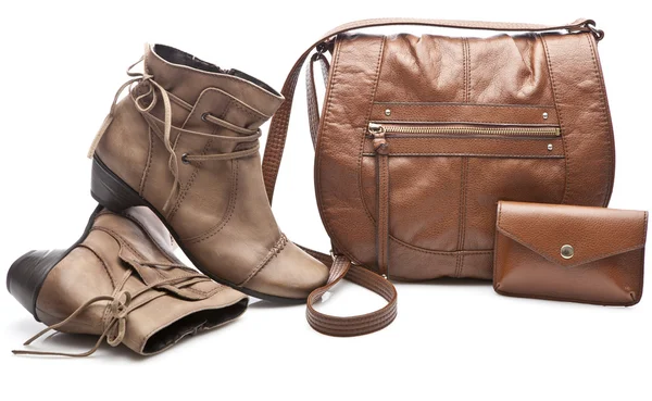 Pair of women shoes and handbag — Stock Photo, Image