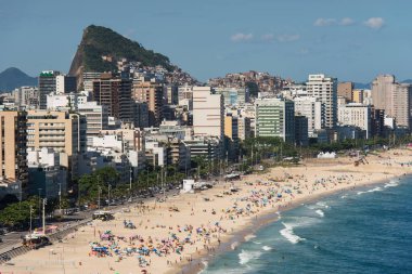 Brezilya Rio de Janeiro 'daki Ipanema ve Leblon Plajı Havadan Görünümü