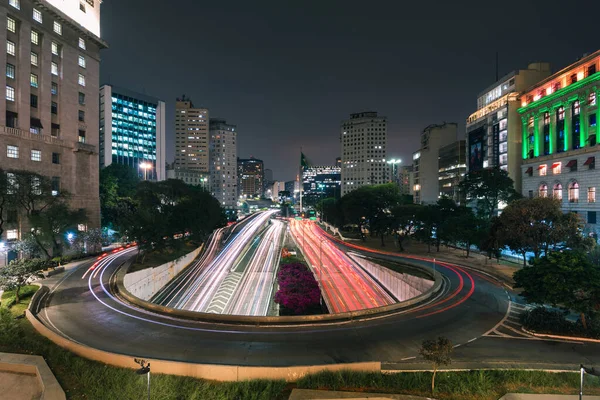 Lång Exponering Trafikljus Natten Anhangabau Valley Sao Paulo City Downtown — Stockfoto