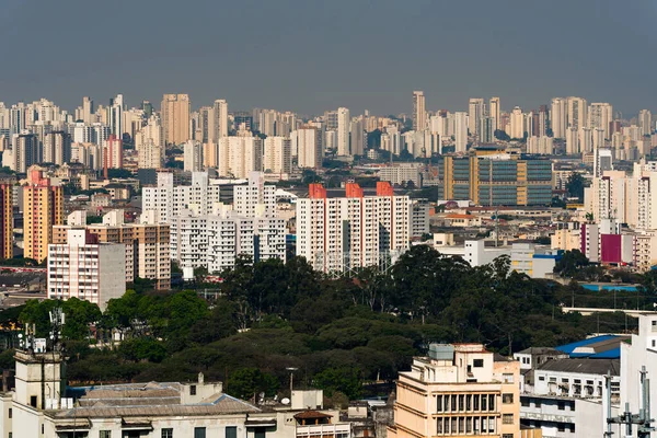 Widok Miasto Sao Paulo Budynkami Horyzoncie — Zdjęcie stockowe