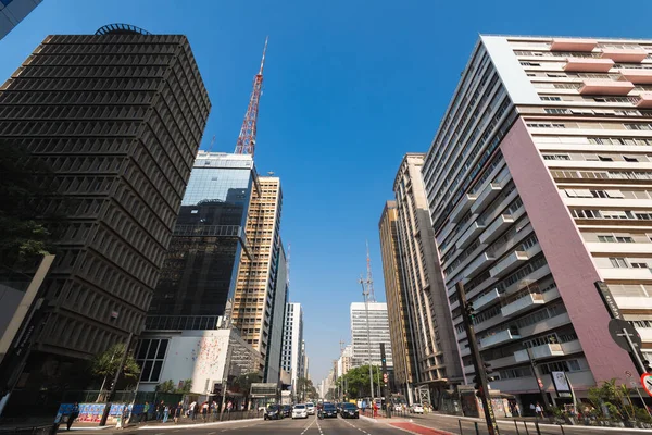 サンパウロ ブラジル 7月26 2022 パウリスタ通りは市内で最も重要な金融センターの1つであり 地元の人々や都市のゲストの間で訪問する人気のある場所です — ストック写真