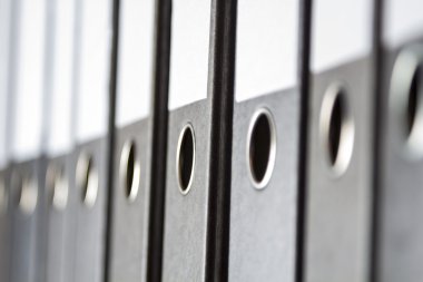 Ciltçi sığ derinlik-in tarla