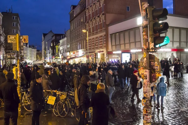 tuvalet fırçası gösteri