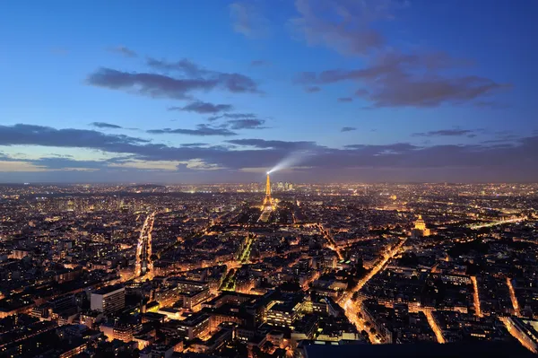 Panoramablick auf Paris bei Nacht — Stockfoto