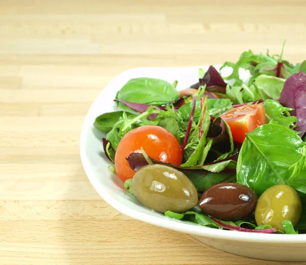 Blandade baby grön sallad — Stockfoto