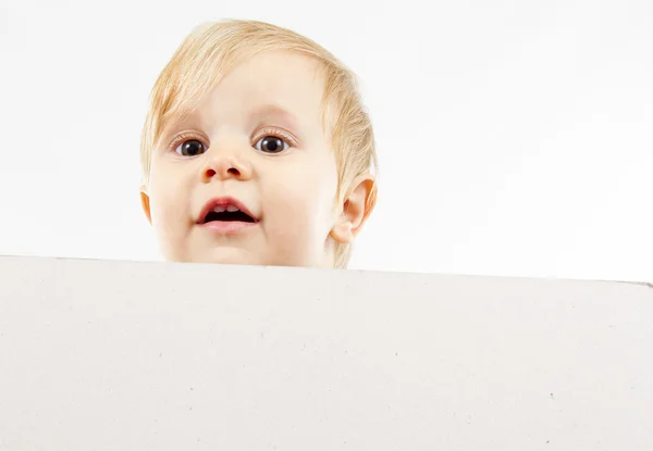 Dítě s transparentem — Stock fotografie