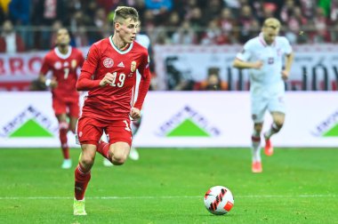 SAVAŞ, POLAND - 15 Kasım 2021 FIFA DÜNYA Kupası 2022 KALİFLERİ MÜZİK POLİTASI 1: 2 Eylemde Szabolcs Schon.