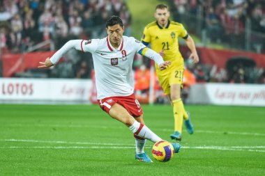 CHORZOW, POLAND - 29 Mart 2022: FIFA Dünya Kupası 2022 Kalifikasyon play-off maçı POLAND - İsveçli 2: 0. Aslında Robert Lewandowski.