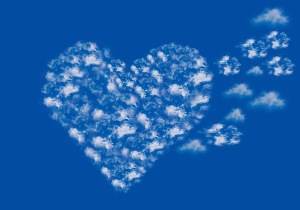 Nuages coeur — Photo