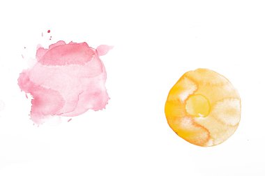 pembe, sarı lekeleri