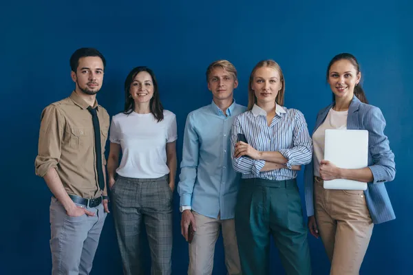 Grupo de empresários. Empresa de sucesso com trabalhadores felizes. — Fotografia de Stock