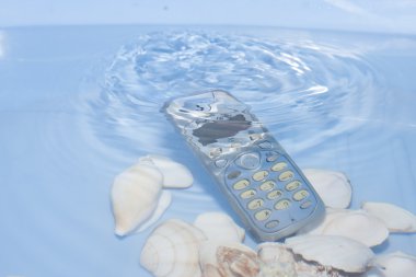 phone under water clipart