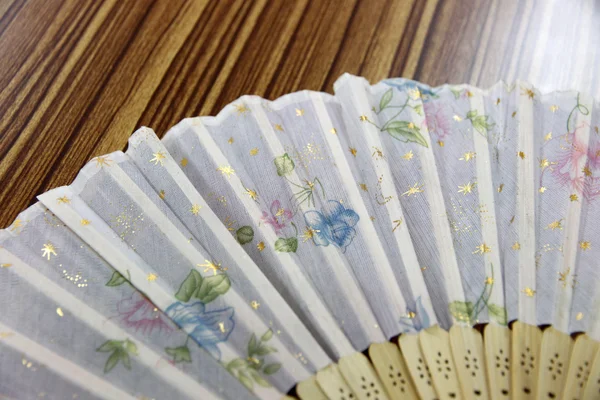 Focus Chinese fan flower pattern. — Stock Photo, Image