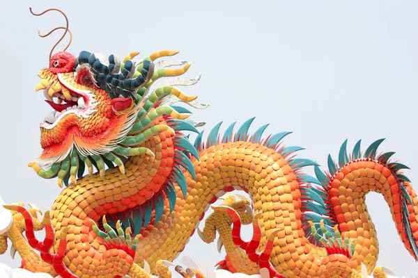 中国雕塑的 dragon. — 图库照片