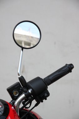 Motosiklet yan ayna.