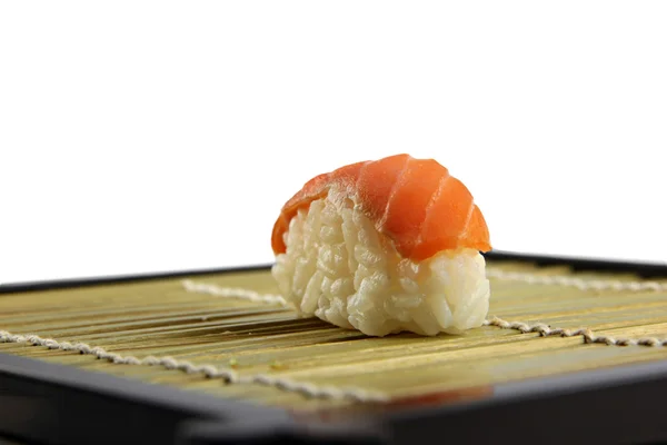 O sushi de atum no prato . — Fotografia de Stock