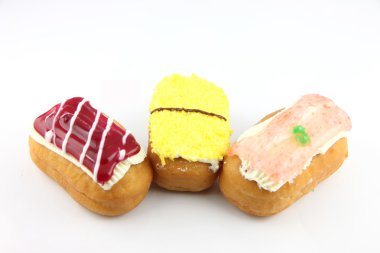 Üç suşi börekler.