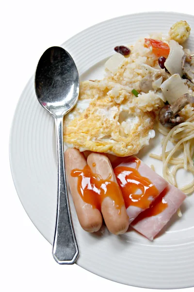 Rijst eieren bacon en toast ontbijt. — Stockfoto