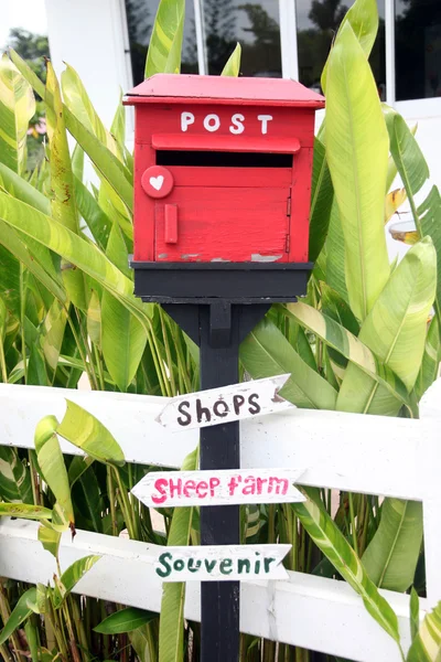 Scatole di lettere rosse . — Foto Stock