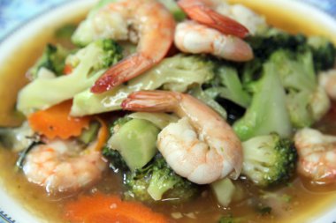 karides kızarmış sebzeler.