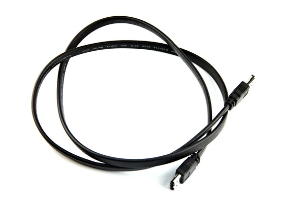 Cable negro SATA utilizado para conectar el ordenador . — Foto de Stock