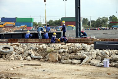 toprak bitki inşaat ve büyük emek.