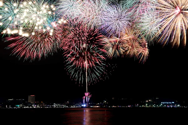 Fireworks or firecracker in Pattaya,Thailand. — Stock Photo, Image