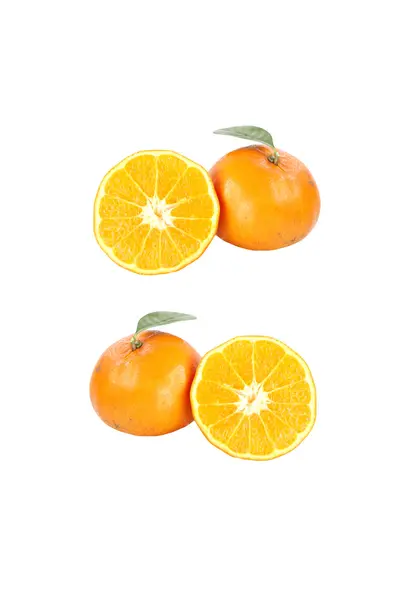 Laranja mandarina fresca . — Fotografia de Stock