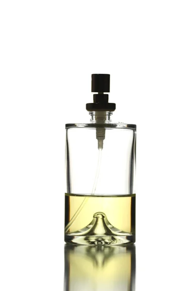 Frasco de perfume aislado . — Foto de Stock