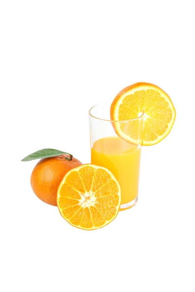 Mandarin oranges and glass isolated. — Stock Photo, Image