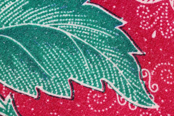 Тайська батік саронг зелений лист візерунком. — стокове фото