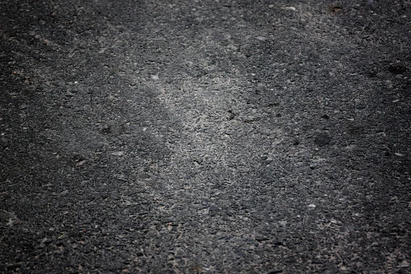 Дорожное покрытие с темным . — стоковое фото