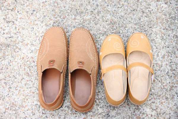 Zapatos de cuero marrón . —  Fotos de Stock