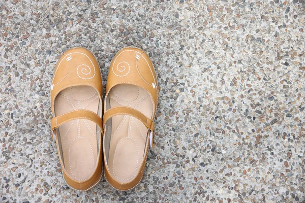 Chaussures en cuir marron . — Photo