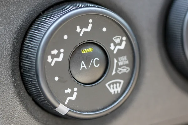 Button to adjust the level of air conditioning. — Stock Photo, Image