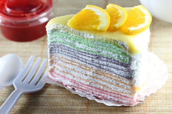 Gâteau orange et confiture de fraises. — Stock fotografie