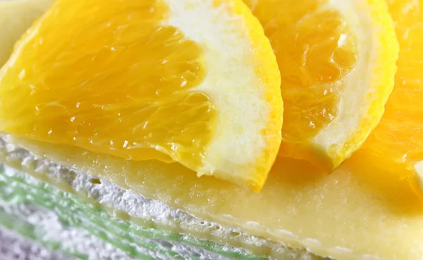 Tarta de naranja y mermelada de fresa . —  Fotos de Stock